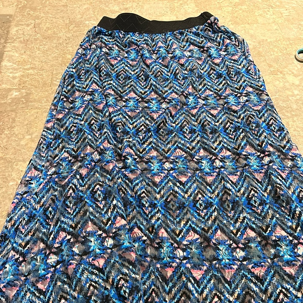 Size XS LuLaRoe Lucy